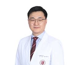 Dr. Jung Cheol-Woong